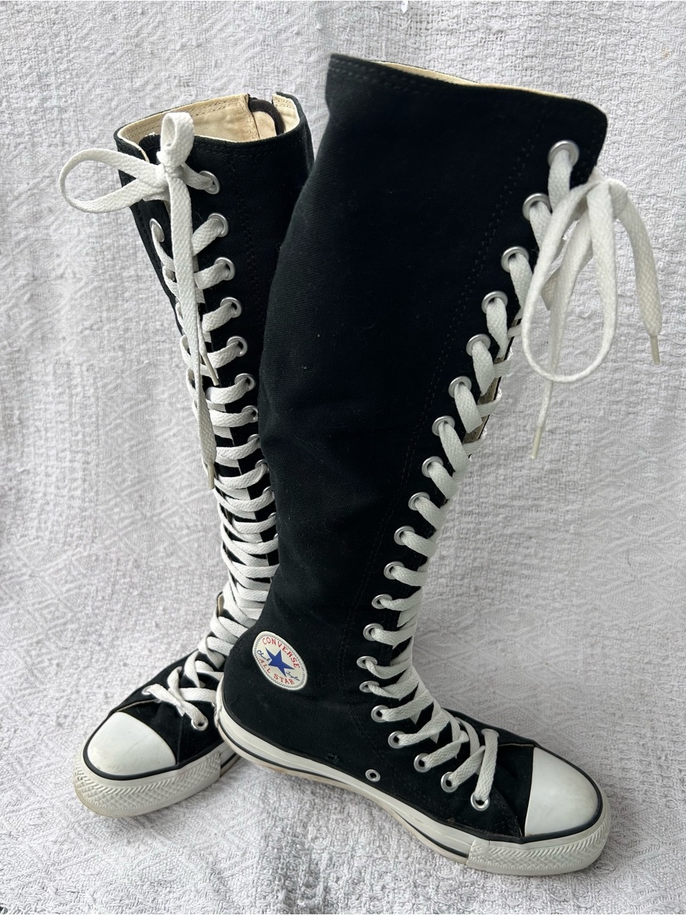 Converse Lace-Up Knee-High all Star Sneakers